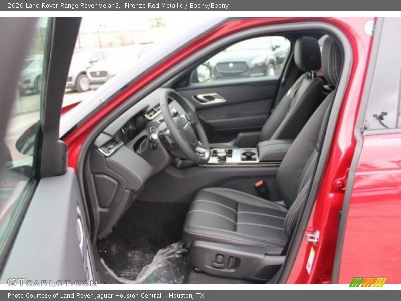  2020 Range Rover Velar S Ebony/Ebony Interior