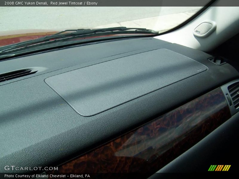 Red Jewel Tintcoat / Ebony 2008 GMC Yukon Denali