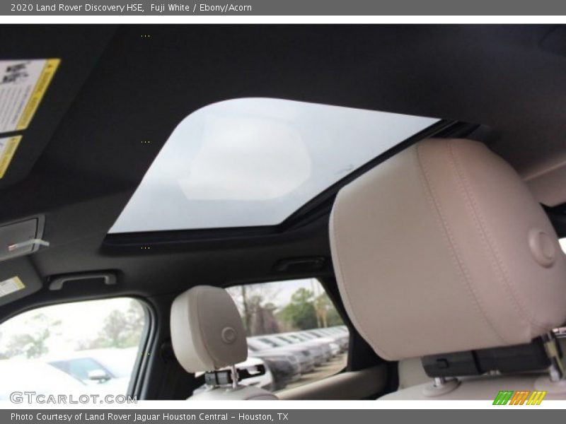 Fuji White / Ebony/Acorn 2020 Land Rover Discovery HSE