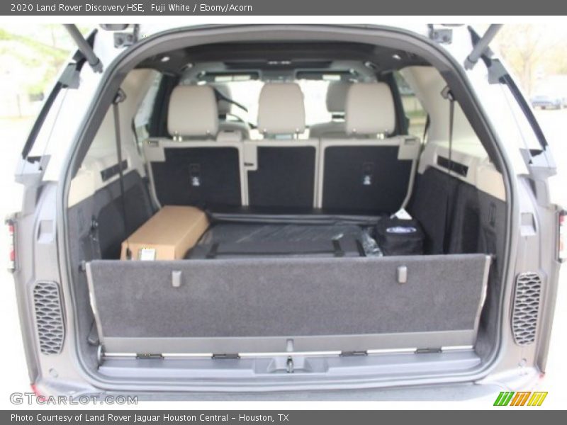 Fuji White / Ebony/Acorn 2020 Land Rover Discovery HSE
