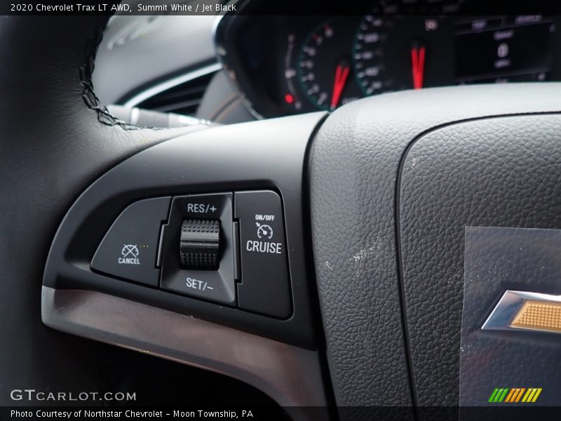  2020 Trax LT AWD Steering Wheel