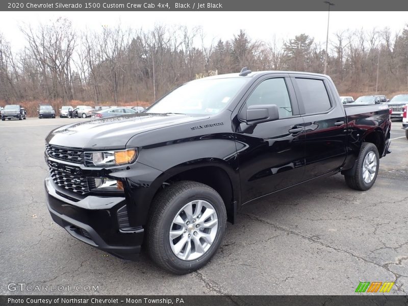 Front 3/4 View of 2020 Silverado 1500 Custom Crew Cab 4x4