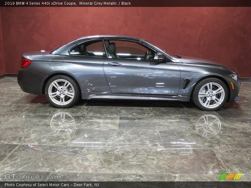 Mineral Grey Metallic / Black 2019 BMW 4 Series 440i xDrive Coupe