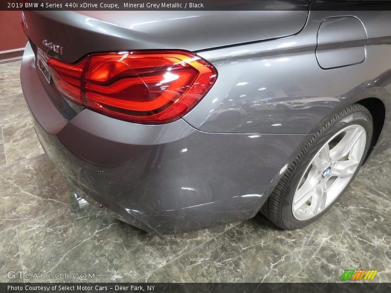 Mineral Grey Metallic / Black 2019 BMW 4 Series 440i xDrive Coupe