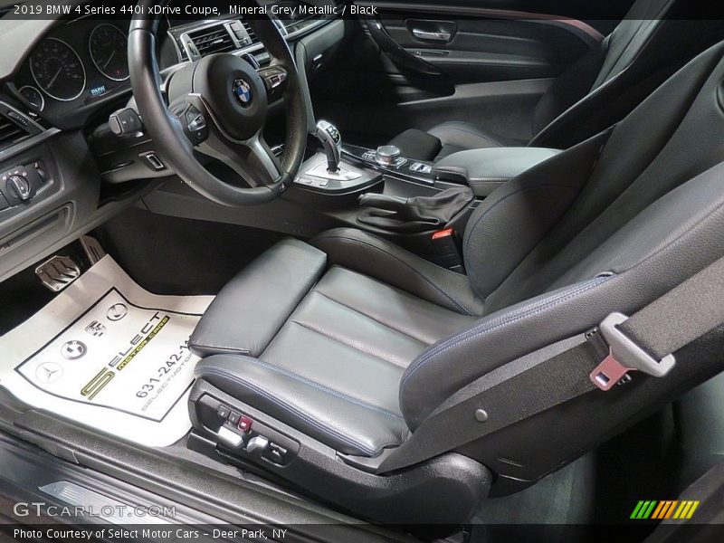 Front Seat of 2019 4 Series 440i xDrive Coupe