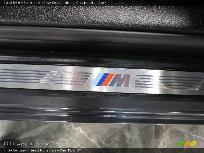 Mineral Grey Metallic / Black 2019 BMW 4 Series 440i xDrive Coupe