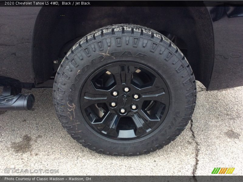 Black / Jet Black 2020 Chevrolet Tahoe LS 4WD