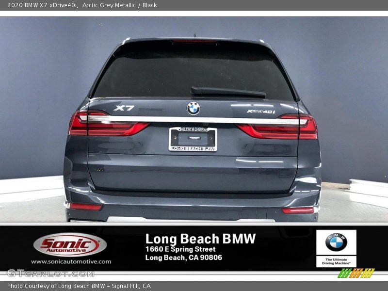 Arctic Grey Metallic / Black 2020 BMW X7 xDrive40i