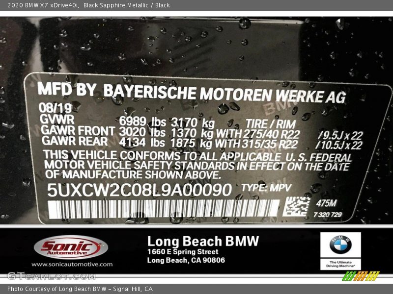 Black Sapphire Metallic / Black 2020 BMW X7 xDrive40i