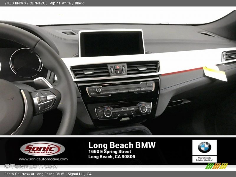 Alpine White / Black 2020 BMW X2 sDrive28i