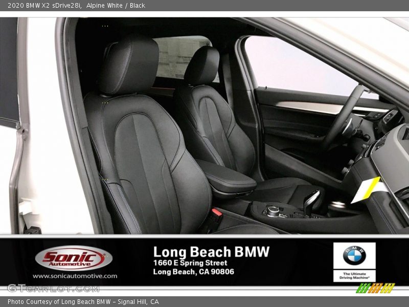 Alpine White / Black 2020 BMW X2 sDrive28i