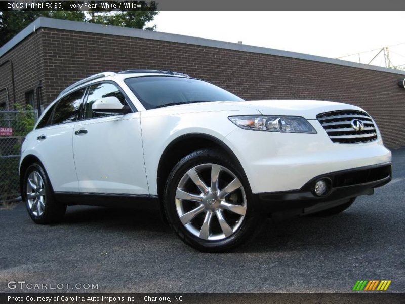 Ivory Pearl White / Willow 2005 Infiniti FX 35