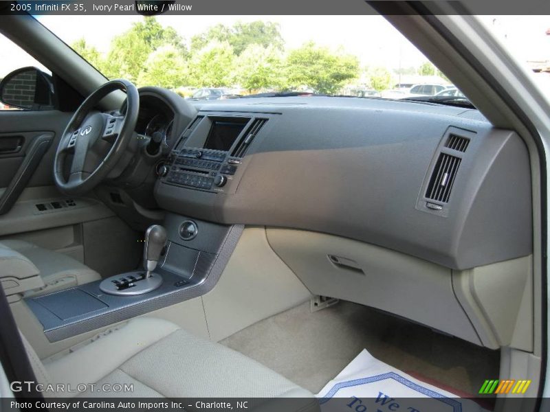 Ivory Pearl White / Willow 2005 Infiniti FX 35