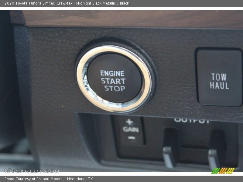 Midnight Black Metallic / Black 2020 Toyota Tundra Limited CrewMax
