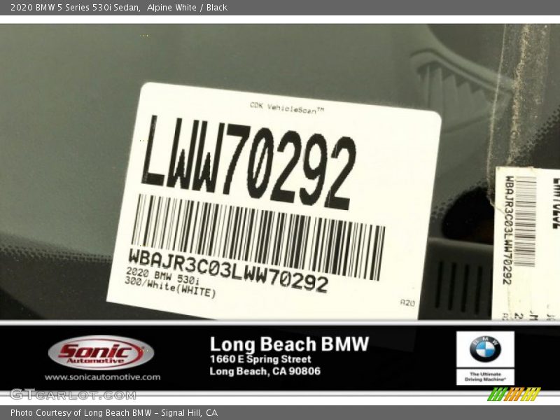 Alpine White / Black 2020 BMW 5 Series 530i Sedan