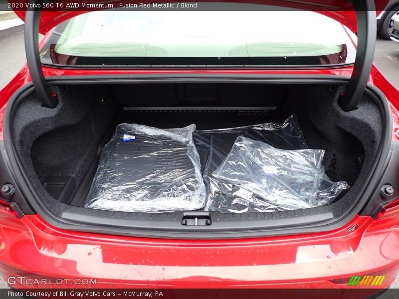  2020 S60 T6 AWD Momentum Trunk