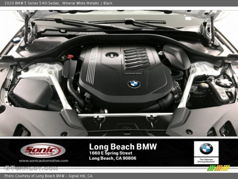 Mineral White Metallic / Black 2020 BMW 5 Series 540i Sedan