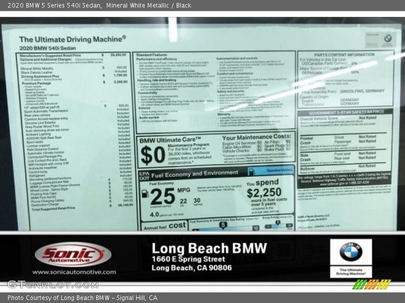 Mineral White Metallic / Black 2020 BMW 5 Series 540i Sedan