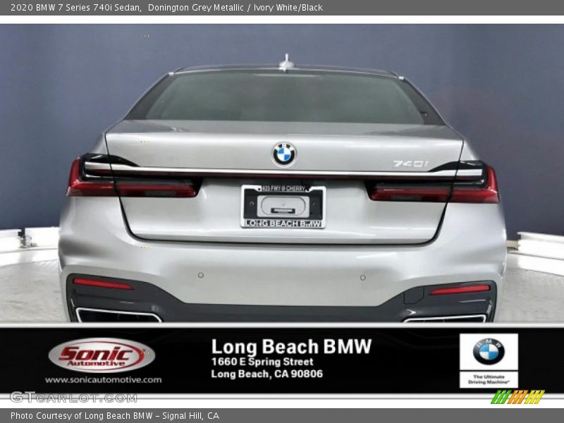 Donington Grey Metallic / Ivory White/Black 2020 BMW 7 Series 740i Sedan