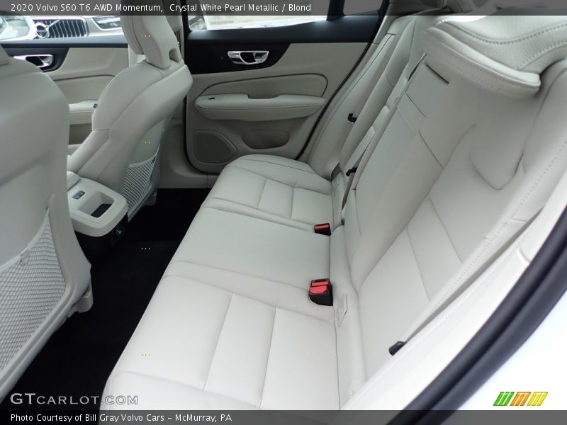 Rear Seat of 2020 S60 T6 AWD Momentum