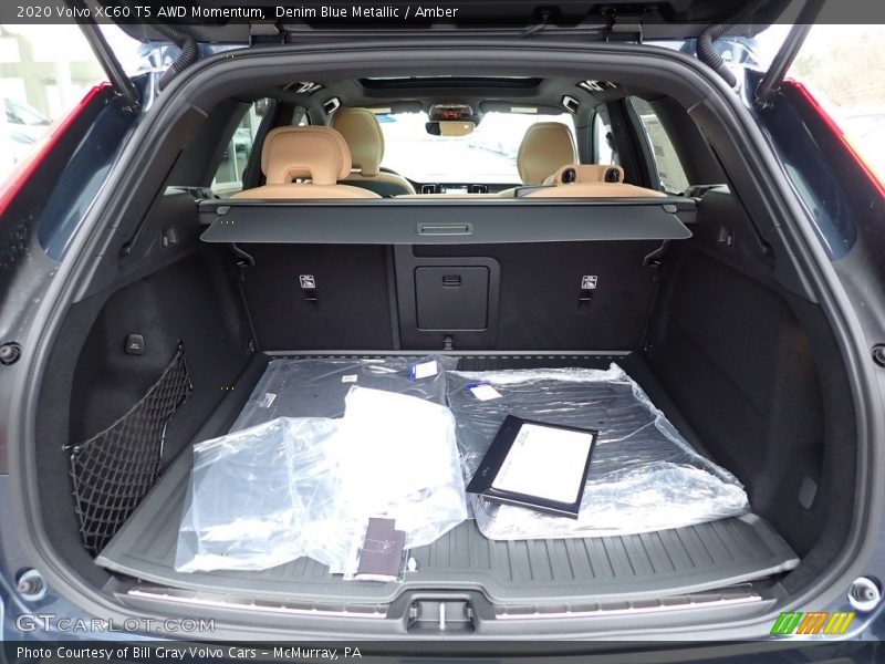 Denim Blue Metallic / Amber 2020 Volvo XC60 T5 AWD Momentum