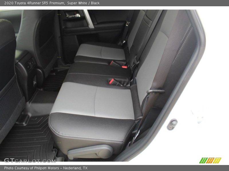 Super White / Black 2020 Toyota 4Runner SR5 Premium