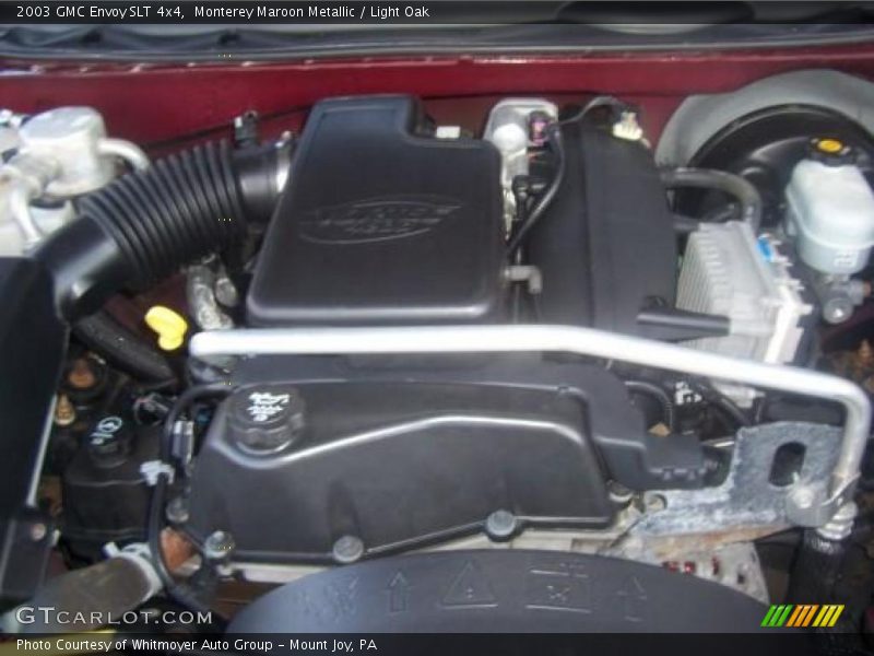 Monterey Maroon Metallic / Light Oak 2003 GMC Envoy SLT 4x4
