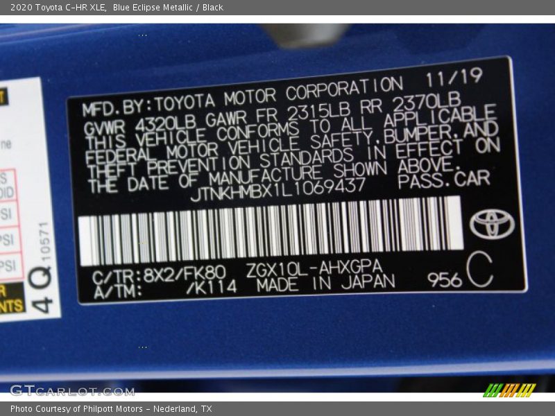 Blue Eclipse Metallic / Black 2020 Toyota C-HR XLE