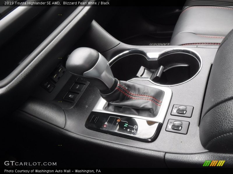 Blizzard Pearl White / Black 2019 Toyota Highlander SE AWD