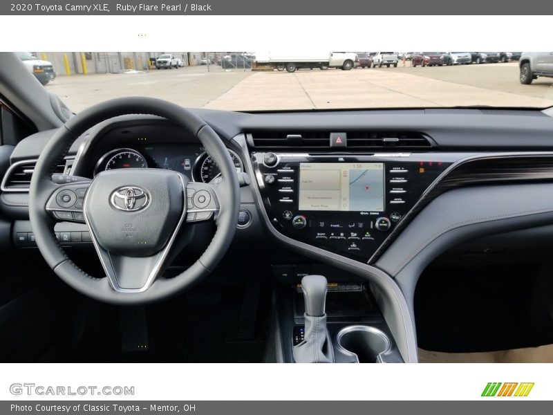 Ruby Flare Pearl / Black 2020 Toyota Camry XLE