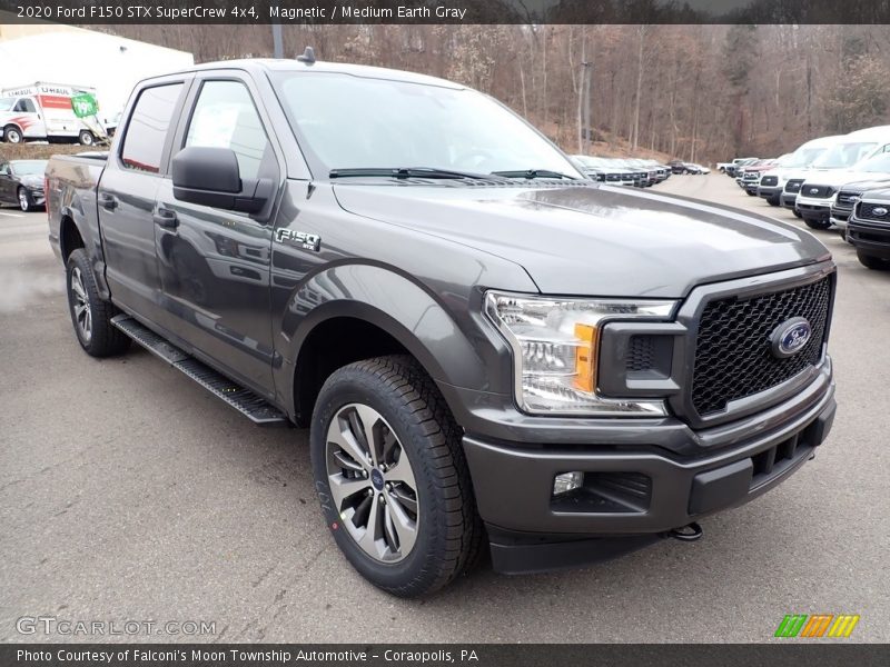 Front 3/4 View of 2020 F150 STX SuperCrew 4x4