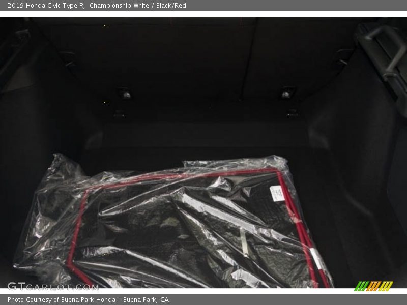 Championship White / Black/Red 2019 Honda Civic Type R