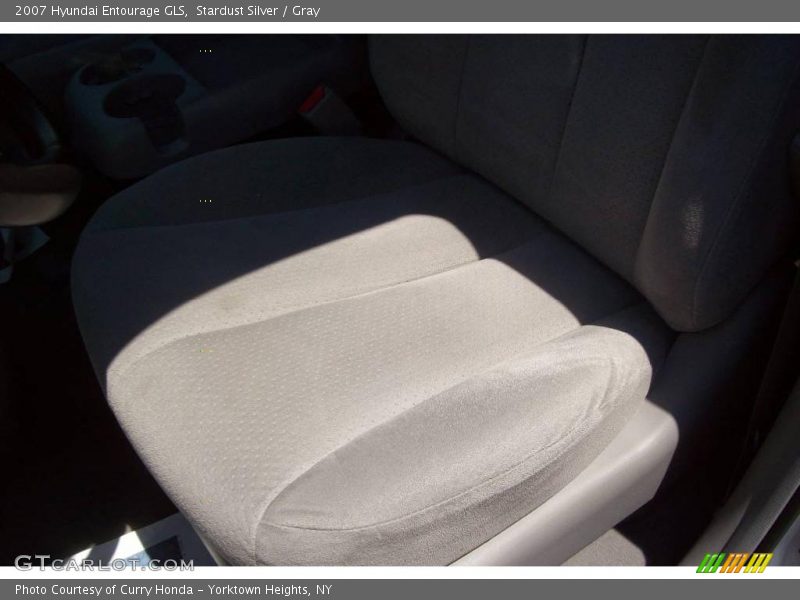 Stardust Silver / Gray 2007 Hyundai Entourage GLS