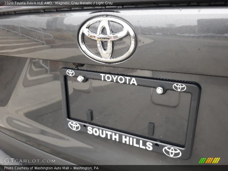 Magnetic Gray Metallic / Light Gray 2020 Toyota RAV4 XLE AWD