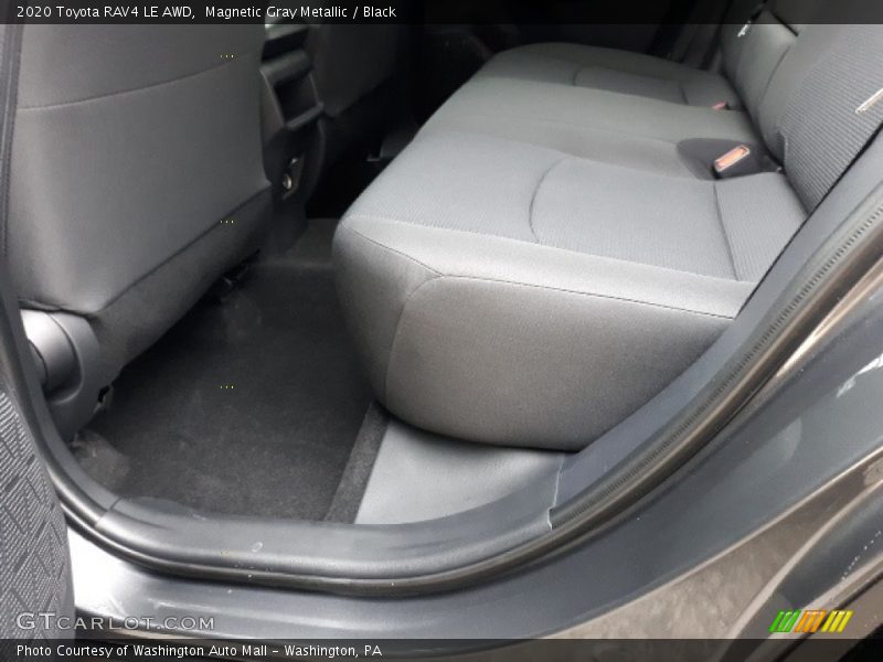 Magnetic Gray Metallic / Black 2020 Toyota RAV4 LE AWD