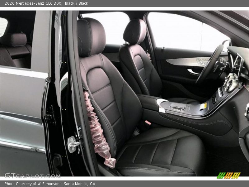 Black / Black 2020 Mercedes-Benz GLC 300