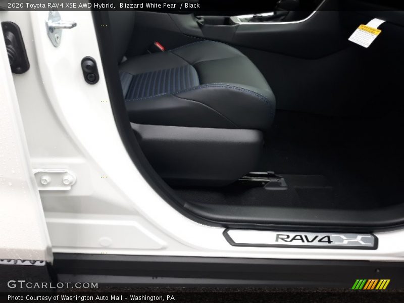 Blizzard White Pearl / Black 2020 Toyota RAV4 XSE AWD Hybrid