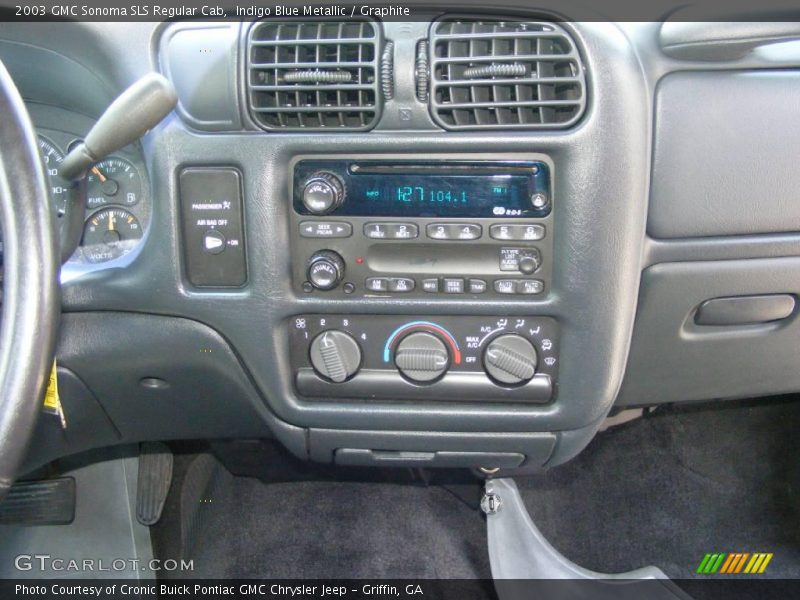 Indigo Blue Metallic / Graphite 2003 GMC Sonoma SLS Regular Cab