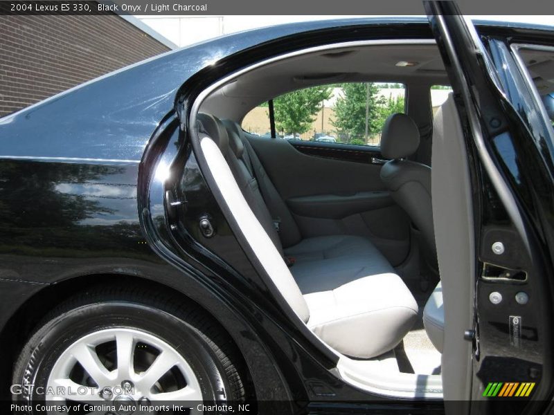 Black Onyx / Light Charcoal 2004 Lexus ES 330