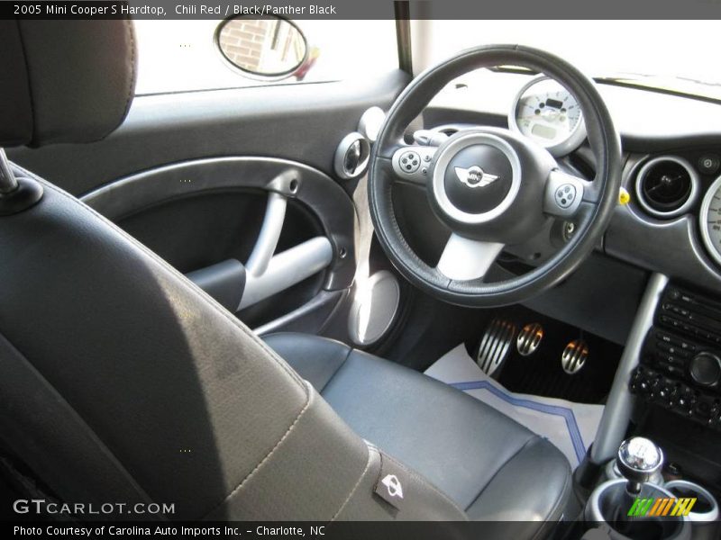 Chili Red / Black/Panther Black 2005 Mini Cooper S Hardtop