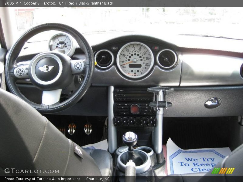 Chili Red / Black/Panther Black 2005 Mini Cooper S Hardtop