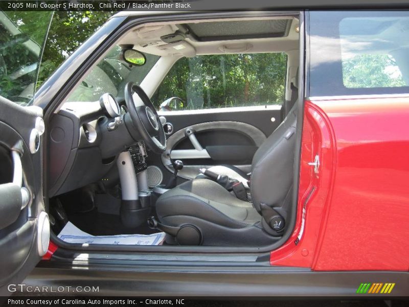 Chili Red / Black/Panther Black 2005 Mini Cooper S Hardtop