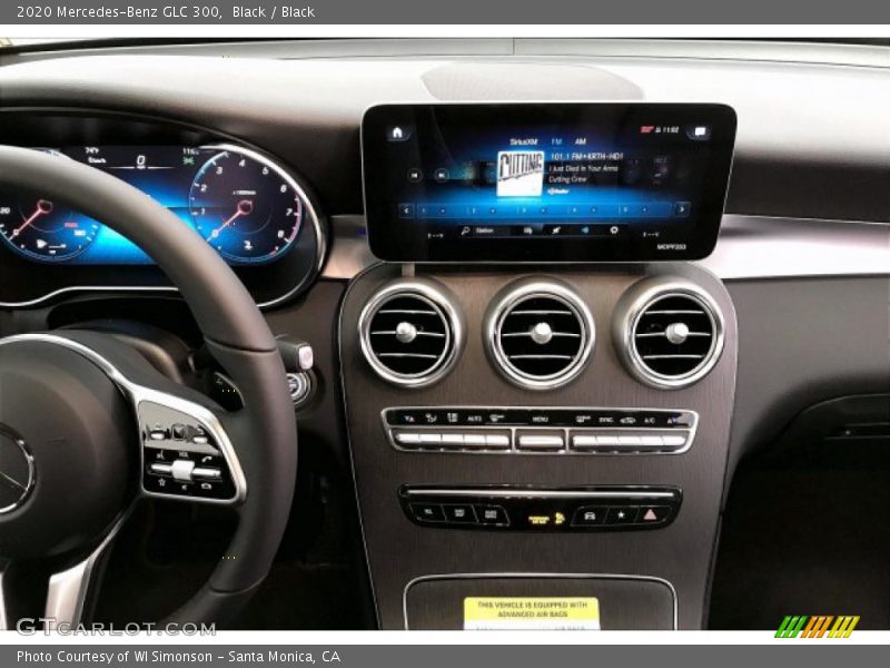 Black / Black 2020 Mercedes-Benz GLC 300
