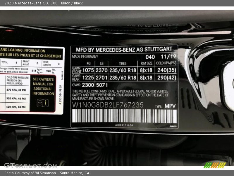 Black / Black 2020 Mercedes-Benz GLC 300