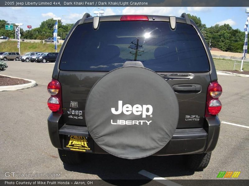 Dark Khaki Pearl / Dark Khaki/Light Graystone 2005 Jeep Liberty Limited 4x4