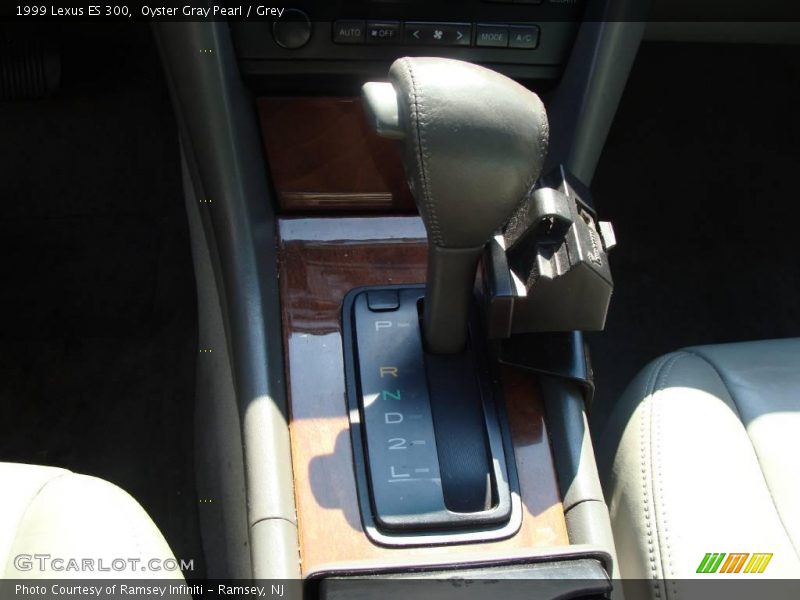 Oyster Gray Pearl / Grey 1999 Lexus ES 300