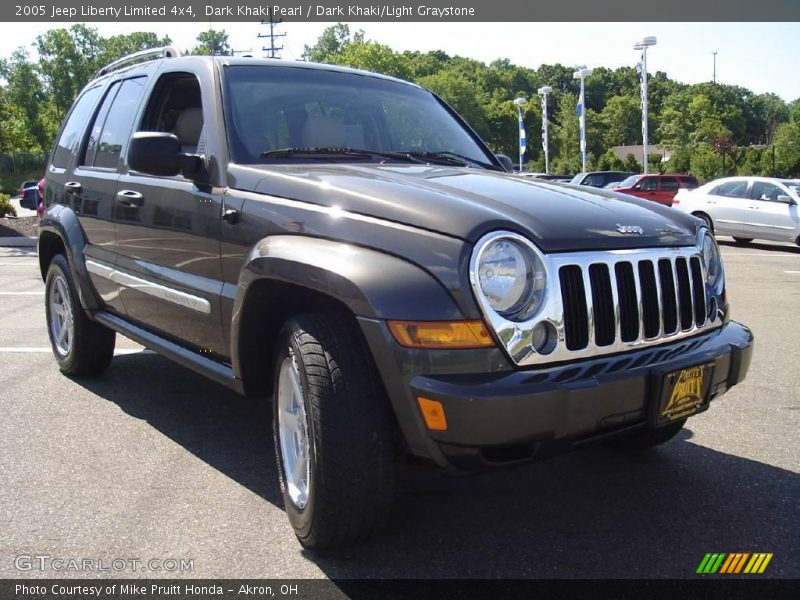 Dark Khaki Pearl / Dark Khaki/Light Graystone 2005 Jeep Liberty Limited 4x4