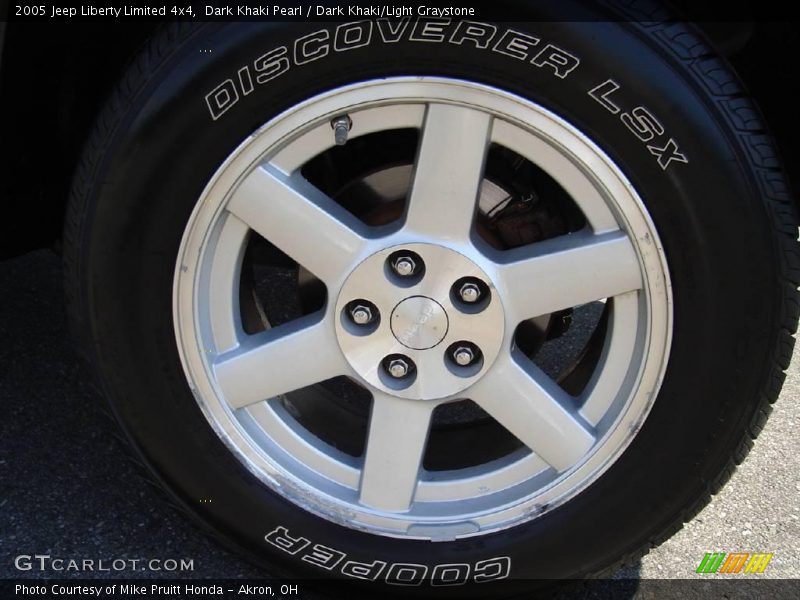 Dark Khaki Pearl / Dark Khaki/Light Graystone 2005 Jeep Liberty Limited 4x4