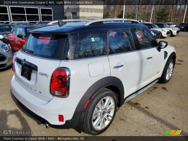 Light White / Carbon Black 2020 Mini Countryman Cooper S All4