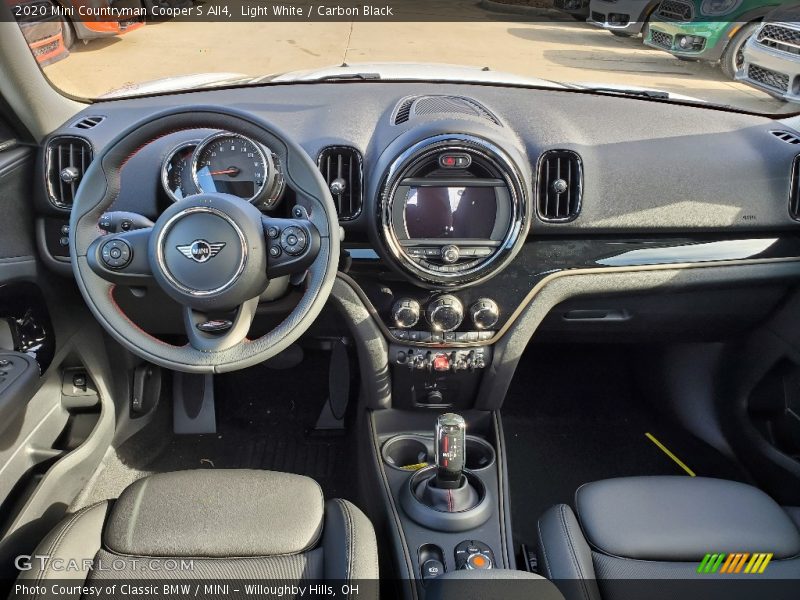 Light White / Carbon Black 2020 Mini Countryman Cooper S All4